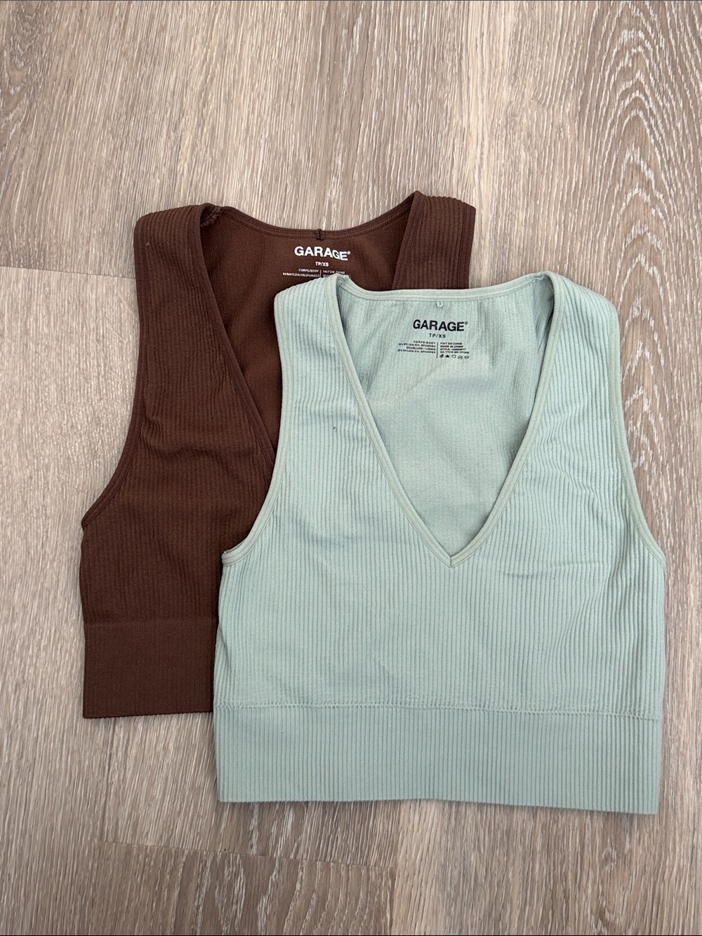 Garage Stella Seamless Plunge V-Neck Ribbed Crop Tanks